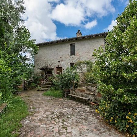 Agriturismo Il Poggio Degli Scoiattoli Bed & Breakfast Perugia Dış mekan fotoğraf