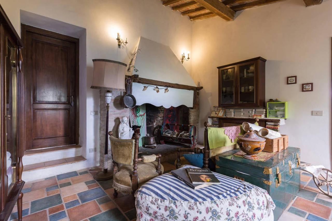 Agriturismo Il Poggio Degli Scoiattoli Bed & Breakfast Perugia Dış mekan fotoğraf