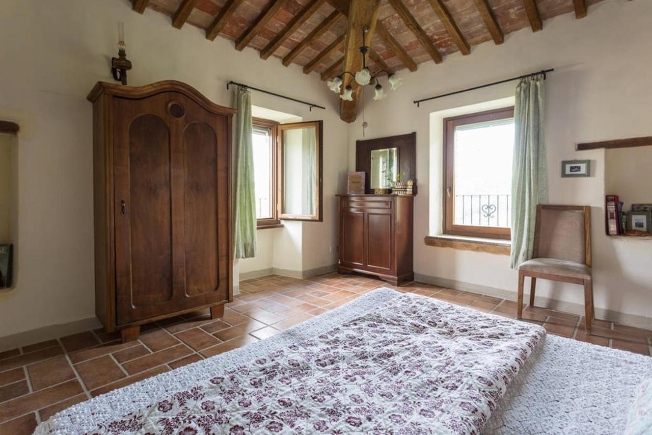 Agriturismo Il Poggio Degli Scoiattoli Bed & Breakfast Perugia Dış mekan fotoğraf