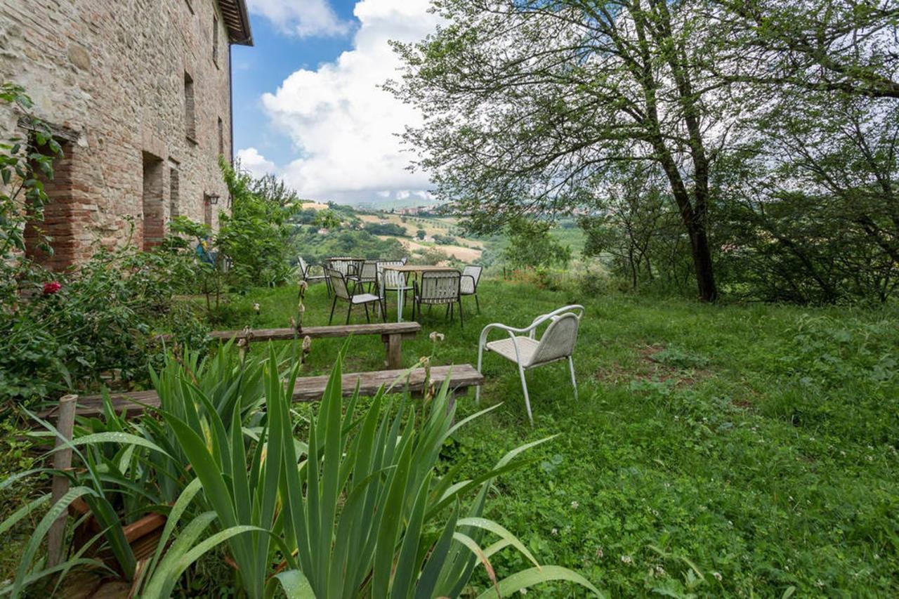 Agriturismo Il Poggio Degli Scoiattoli Bed & Breakfast Perugia Dış mekan fotoğraf